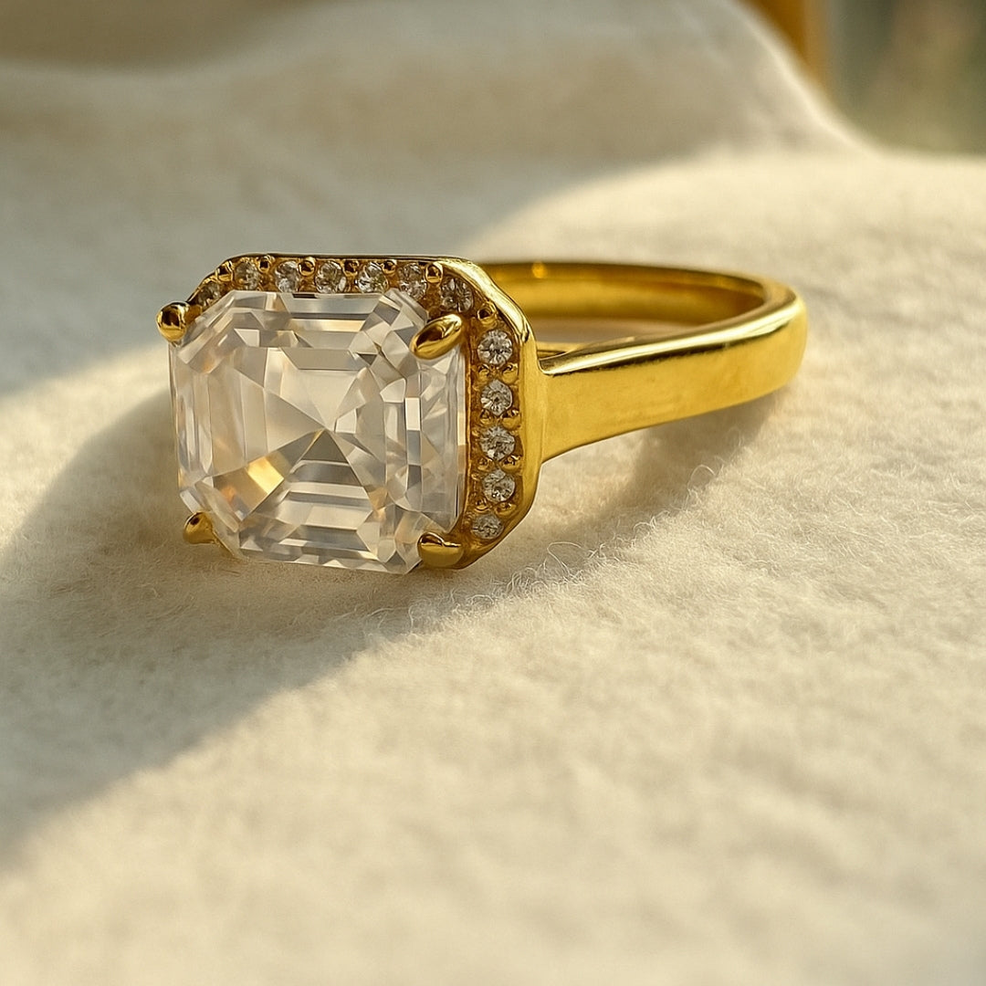 Halo Asscher Cut Diamond Ring for Wedding