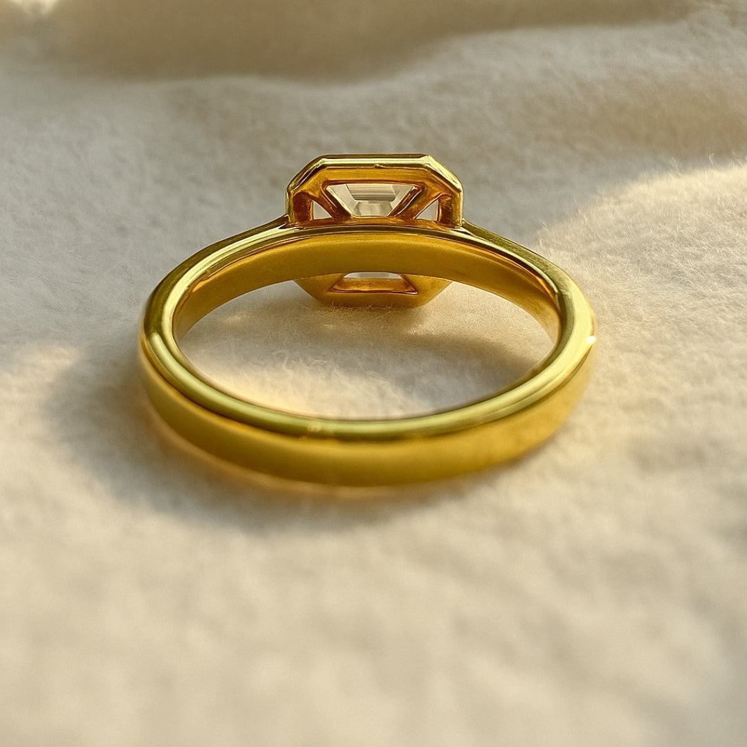 Halo Asscher Cut Diamond Ring for Wedding