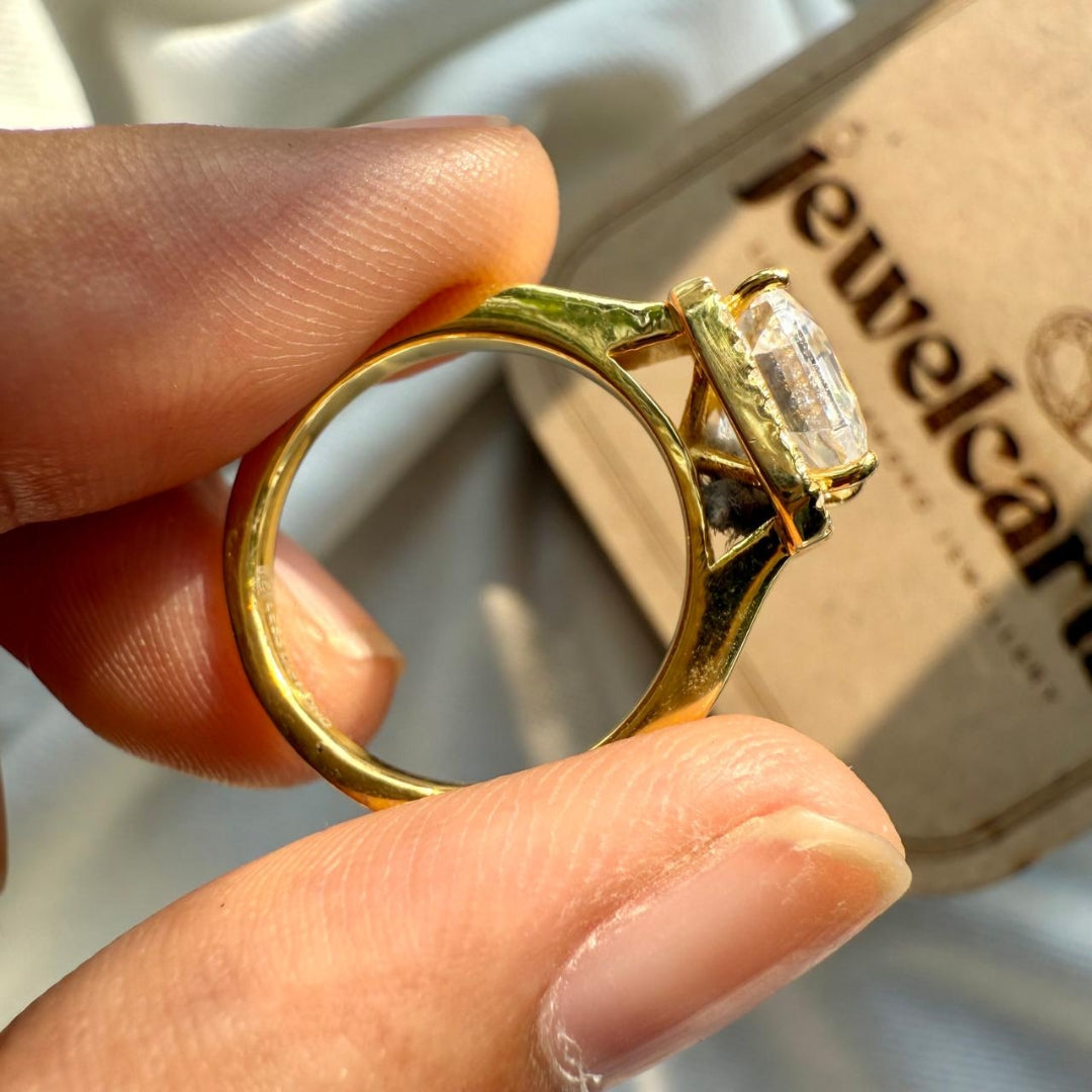 Halo Asscher Cut Diamond Ring for Wedding