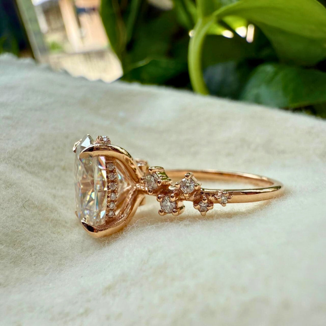 Moissanite Oval Cut Diamond Engagement Ring