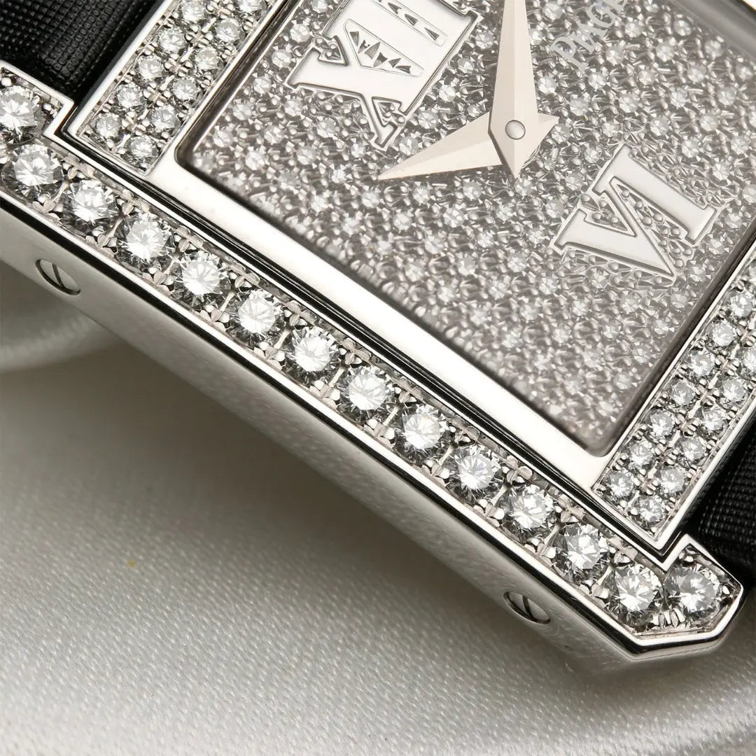 Moissanite 48.40 CT Round Cut Diamond Brutalist Watch Jewel Carts