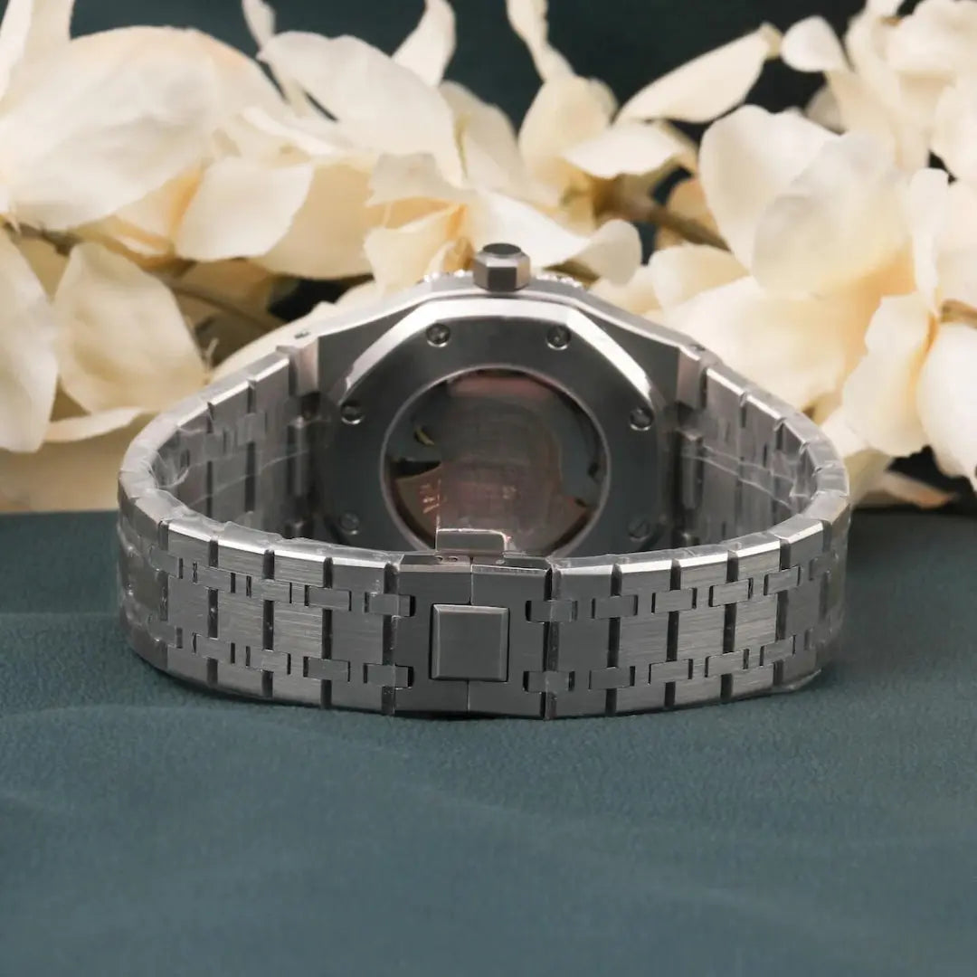 Moissanite 22.35 CT Round Cut Diamond Brutalist Watch Jewel Carts