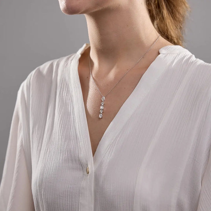 Lab Grown 2.25 CT Multi Cut Diamond Mid-Century Necklace Jewel Carts
