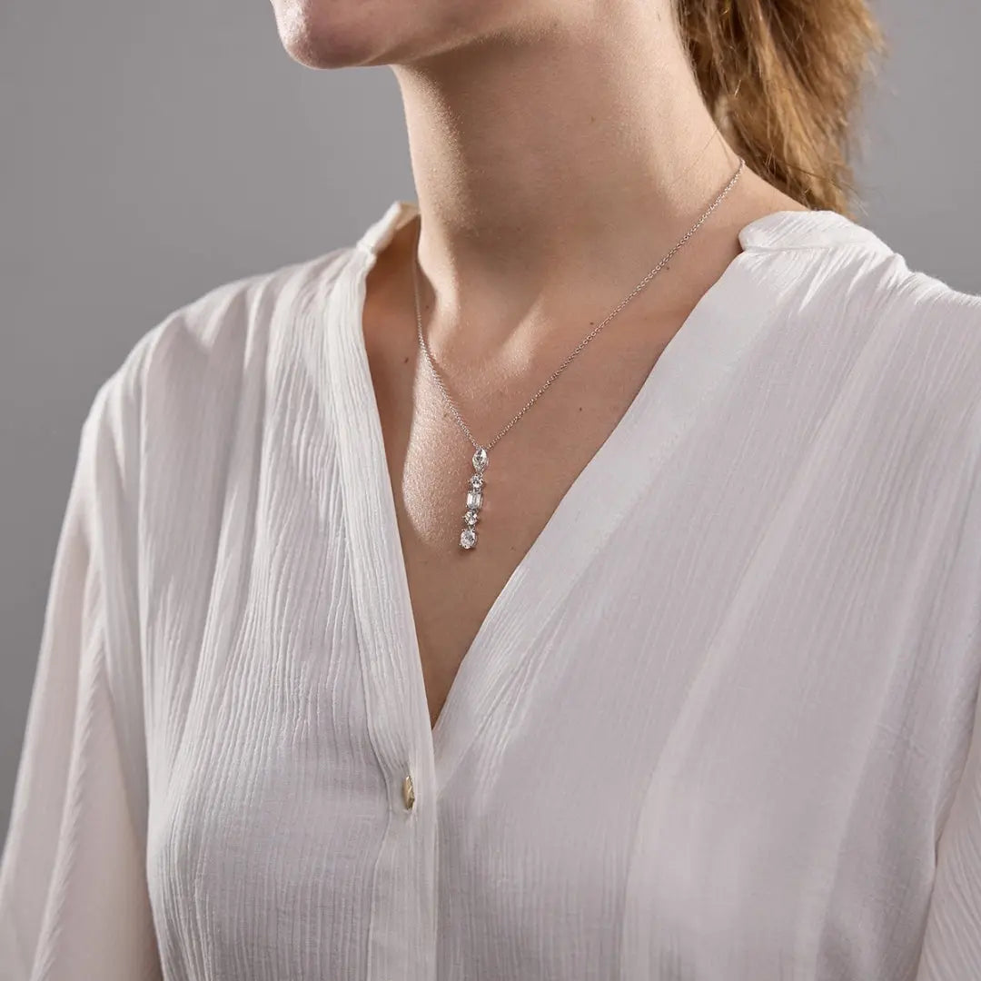 Lab Grown 2.25 CT Multi Cut Diamond Mid-Century Necklace Jewel Carts