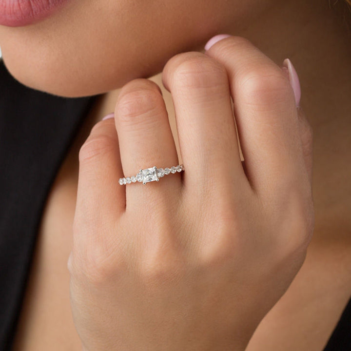 Personalized Diamond Rings for Girls: Adding a Unique Touch