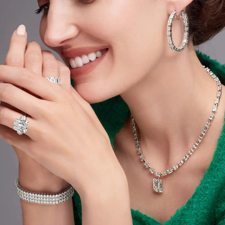Personalized moissanite jewelry that you can gift on a special day.