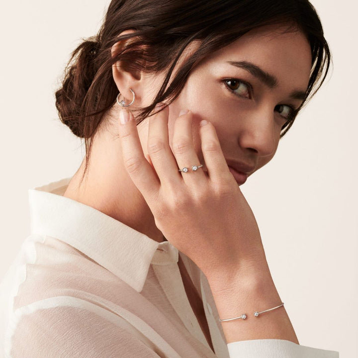 The Best Diamond Rings for Women with a Busy Lifestyle: Practical Options for Everyday Wear