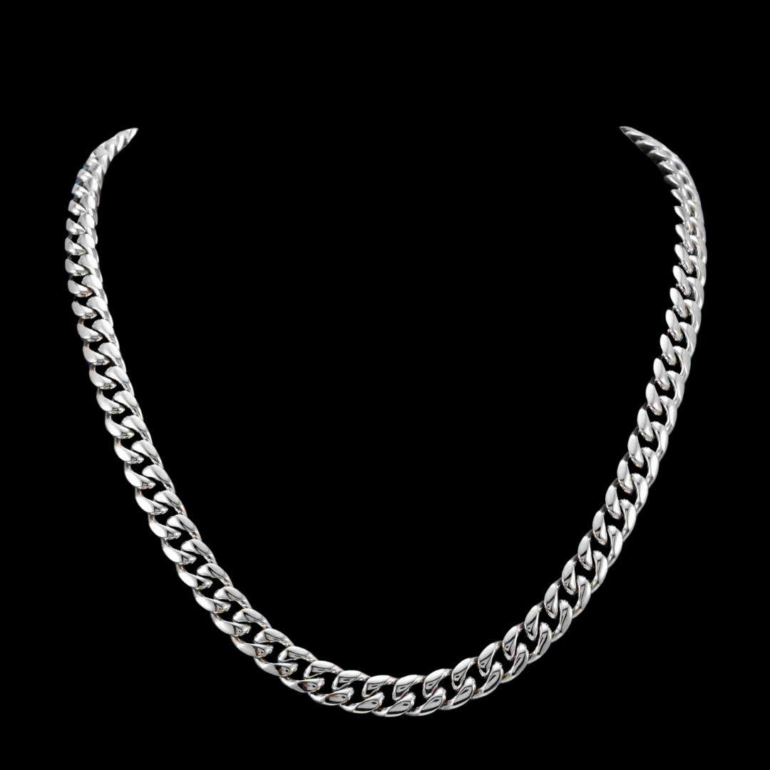 10MM 925 Sterling Silver Cuban Link Chain Close Up View.