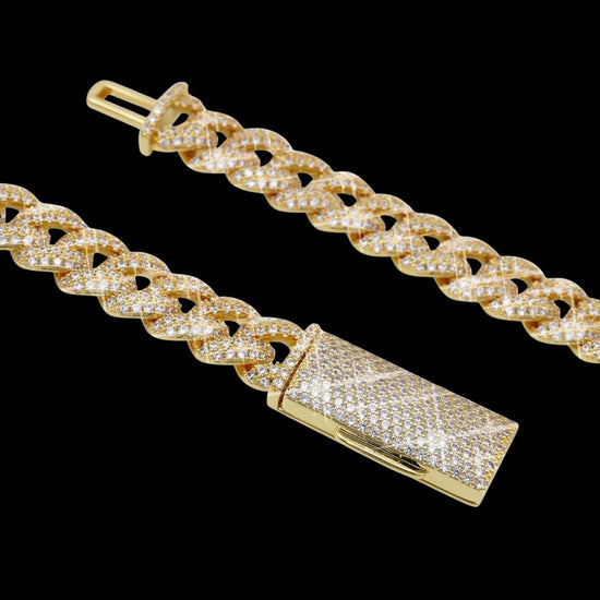 10MM Moissanite Miami Cuban Link Chain 14K Yellow Gold Clasp View
