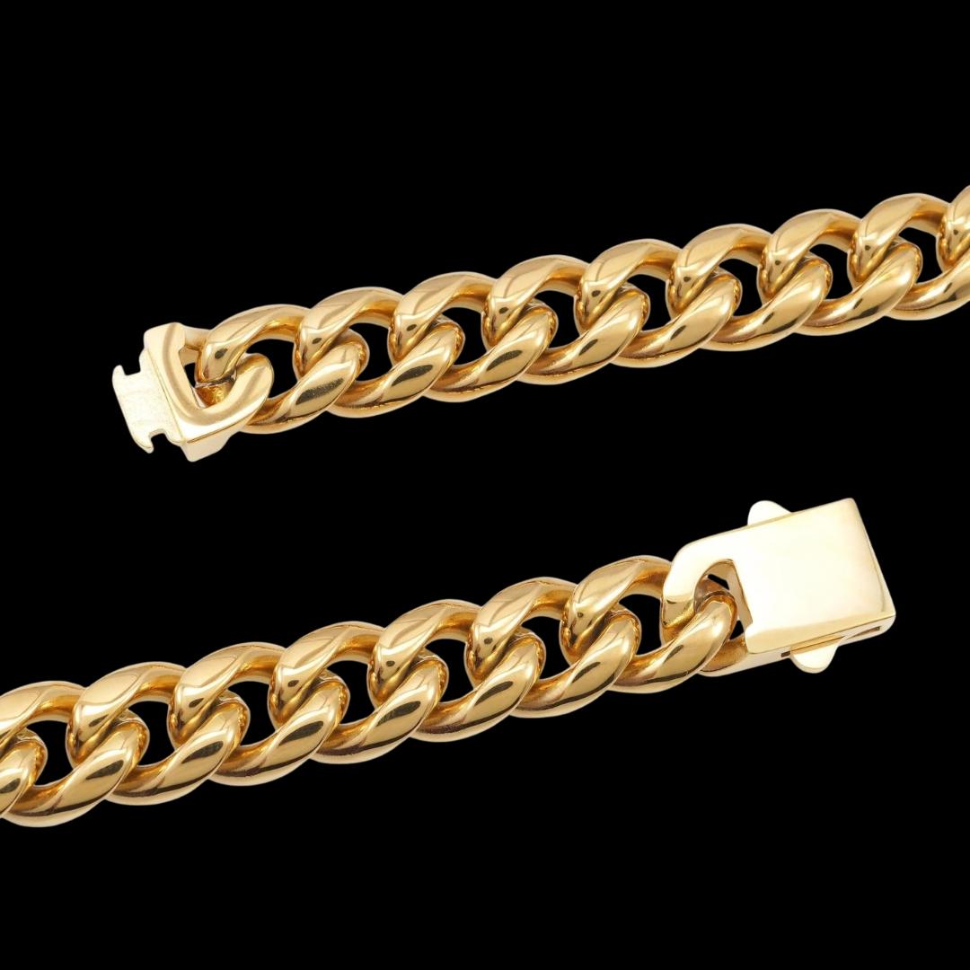 12MM Cuban Link Chain in 14K Yellow Gold Clasp View