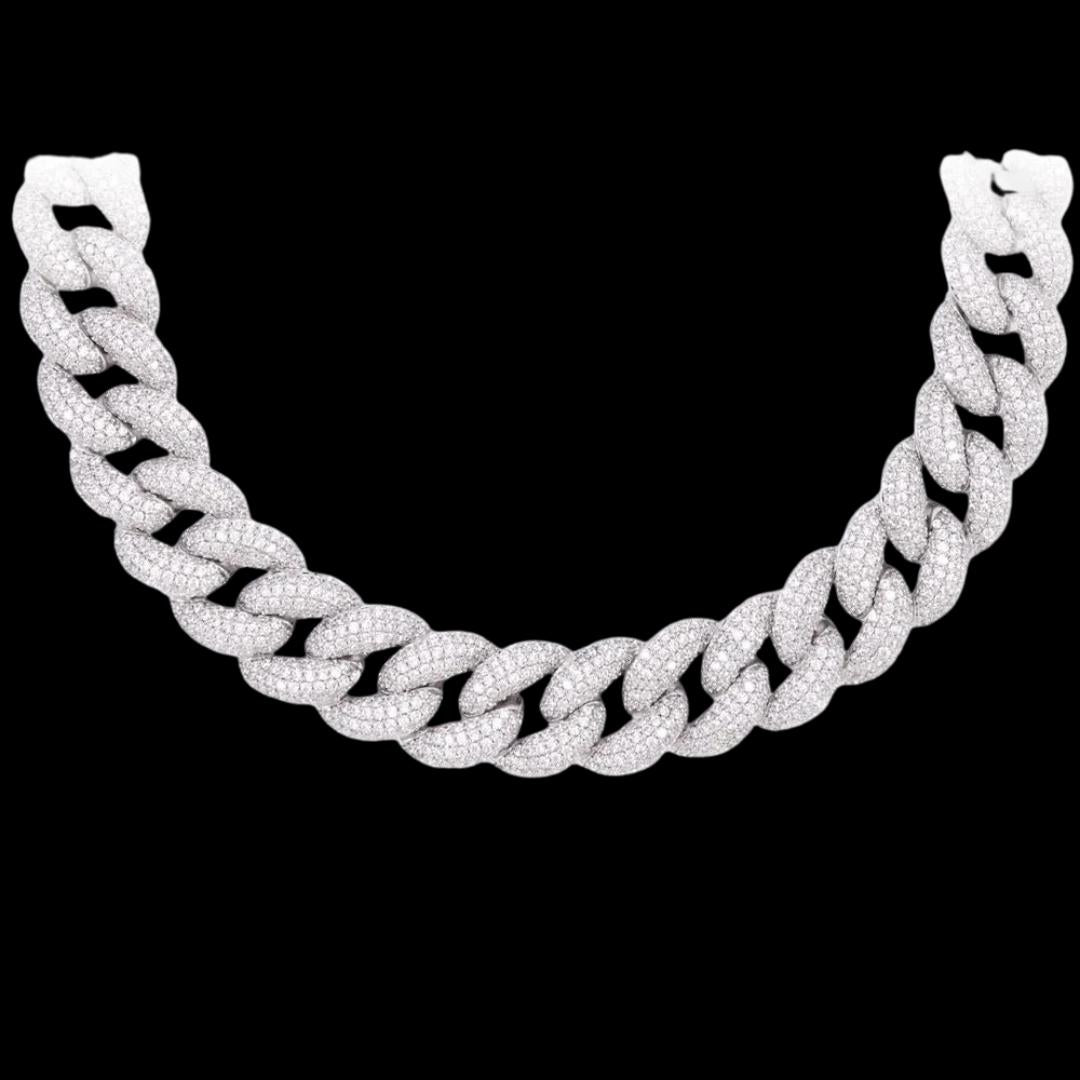 14K Gold 14MM Round Moissanite Miami Cuban Chain Close Up View