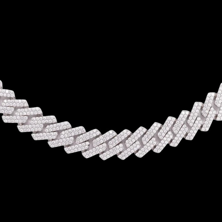 14K Gold 15MM 2-Row Round Moissanite Cuban Chain Close Up View