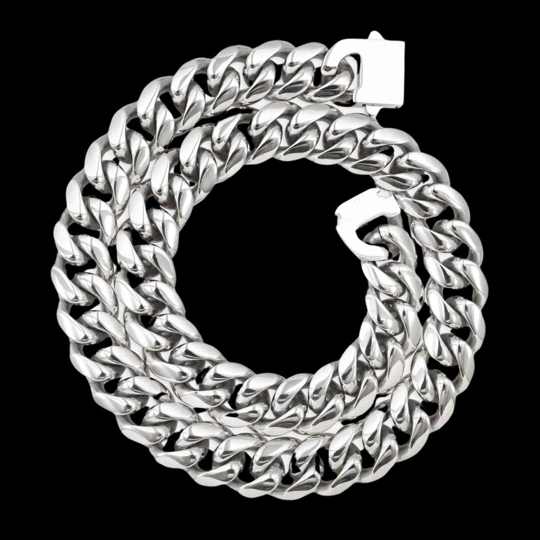 18mm Cuban Link Chain in 925 Sterling Silver Close Up Front View