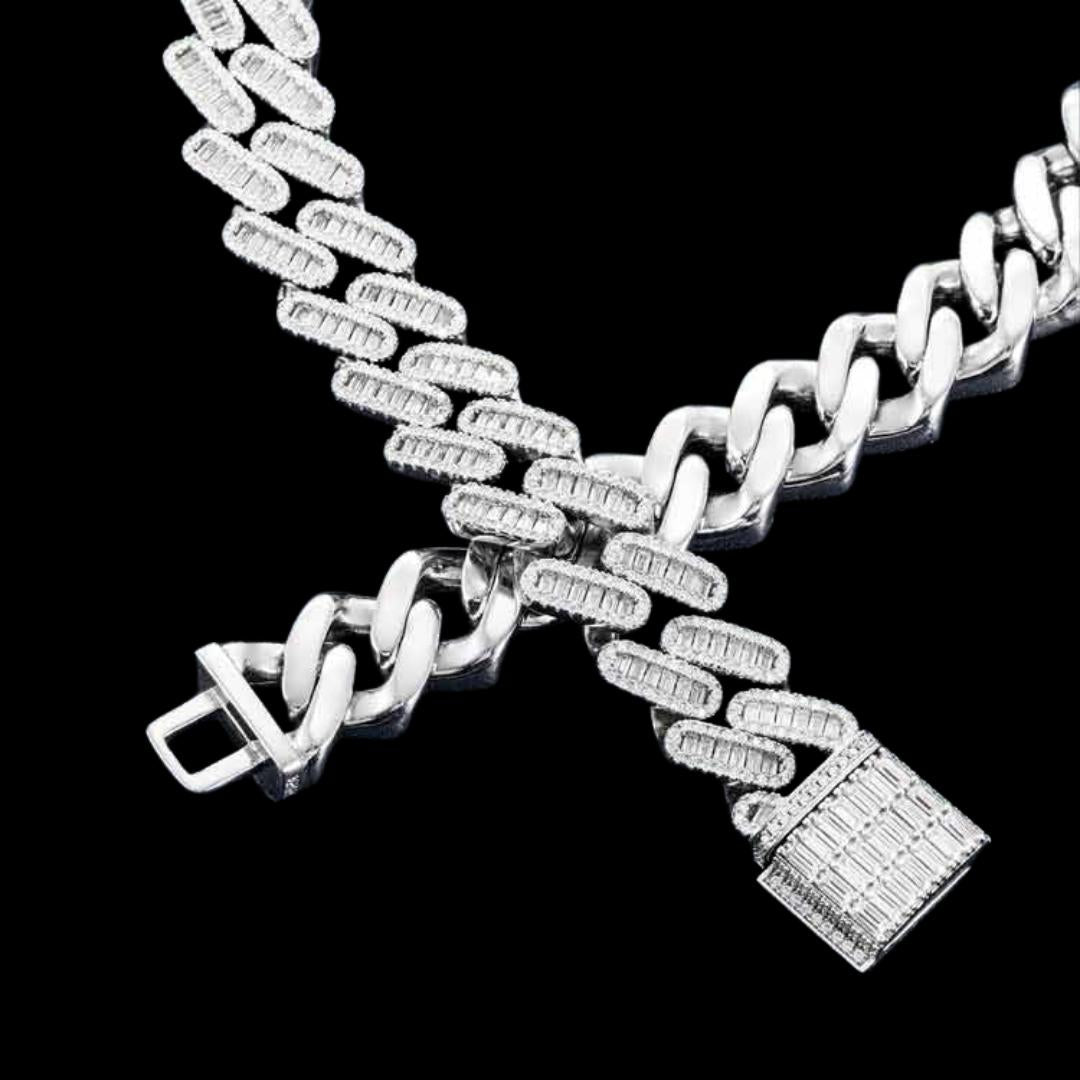 18mm Moissanite Pave Miami Cuban Chain in 14K Gold Close Up Clasp View