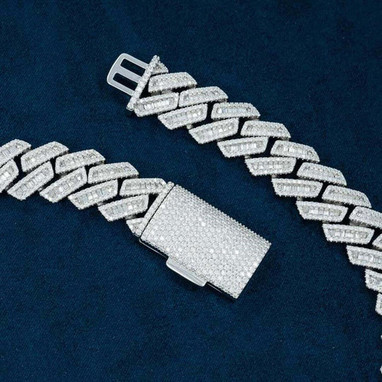 18mm Round Moissanite Cuban Link Chain in 14K Gold Clasp View