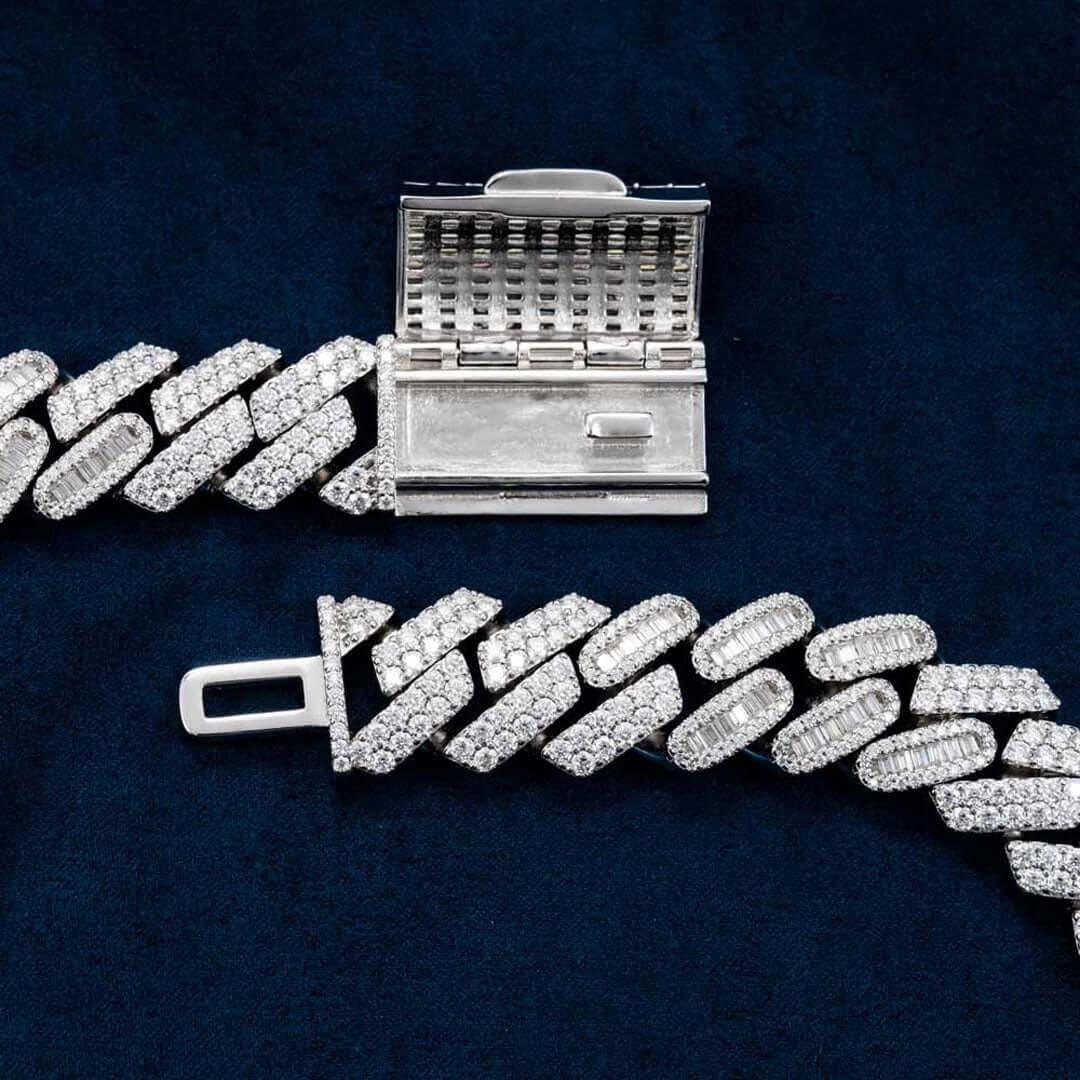 18mm Round Moissanite Cuban Link Chain in 14K White Gold Detailed Close Up Clasp View