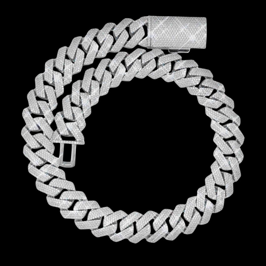 4 Row 20MM VVS Moissanite Cuban Chain 14K Gold Full Close Up View