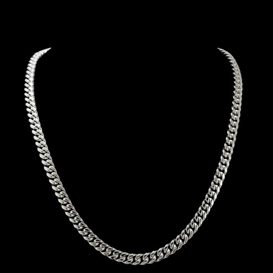 8MM 925 Sterling Silver Cuban Link Chain Close Up View