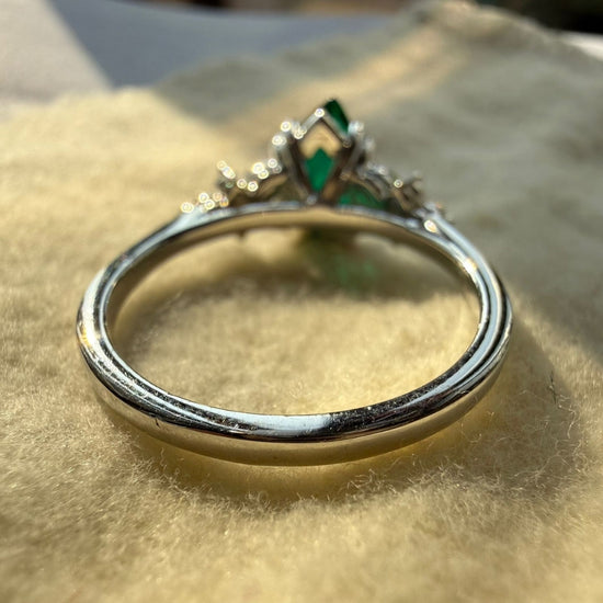 Vintage Style Green AD Diamond Bridal Set For Woman