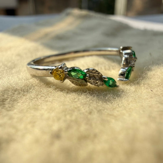 Vintage Style Green AD Diamond Bridal Set For Woman