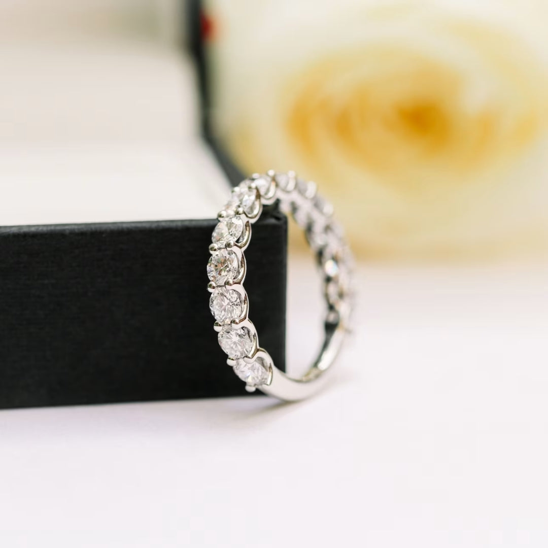 lambent Round Cut Diamond Engagement Band