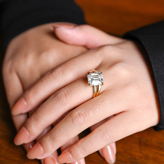 Gorgeously Emerald Cut Diamond Wedding Ring