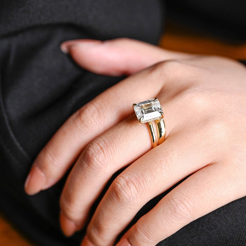 Gorgeously Emerald Cut Diamond Wedding Ring