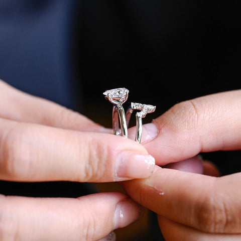 Alluringly Pear Cut Diamond Handmade Ring