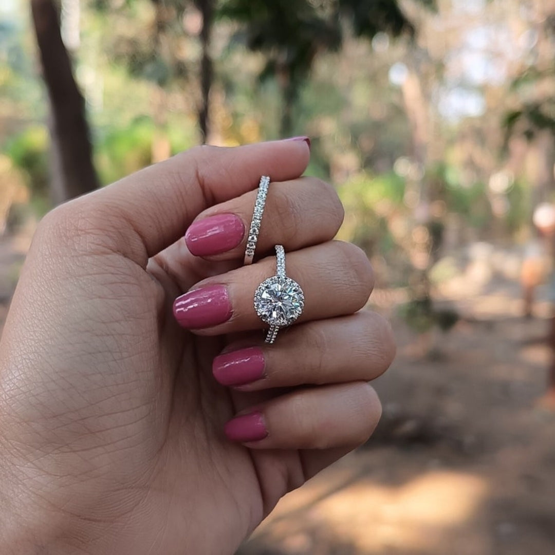 Fantasia Round Cut Diamond Handmade Ring