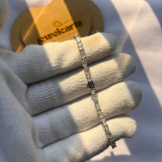 Sparkling Pear Cut Moissanite Women's Bracelet