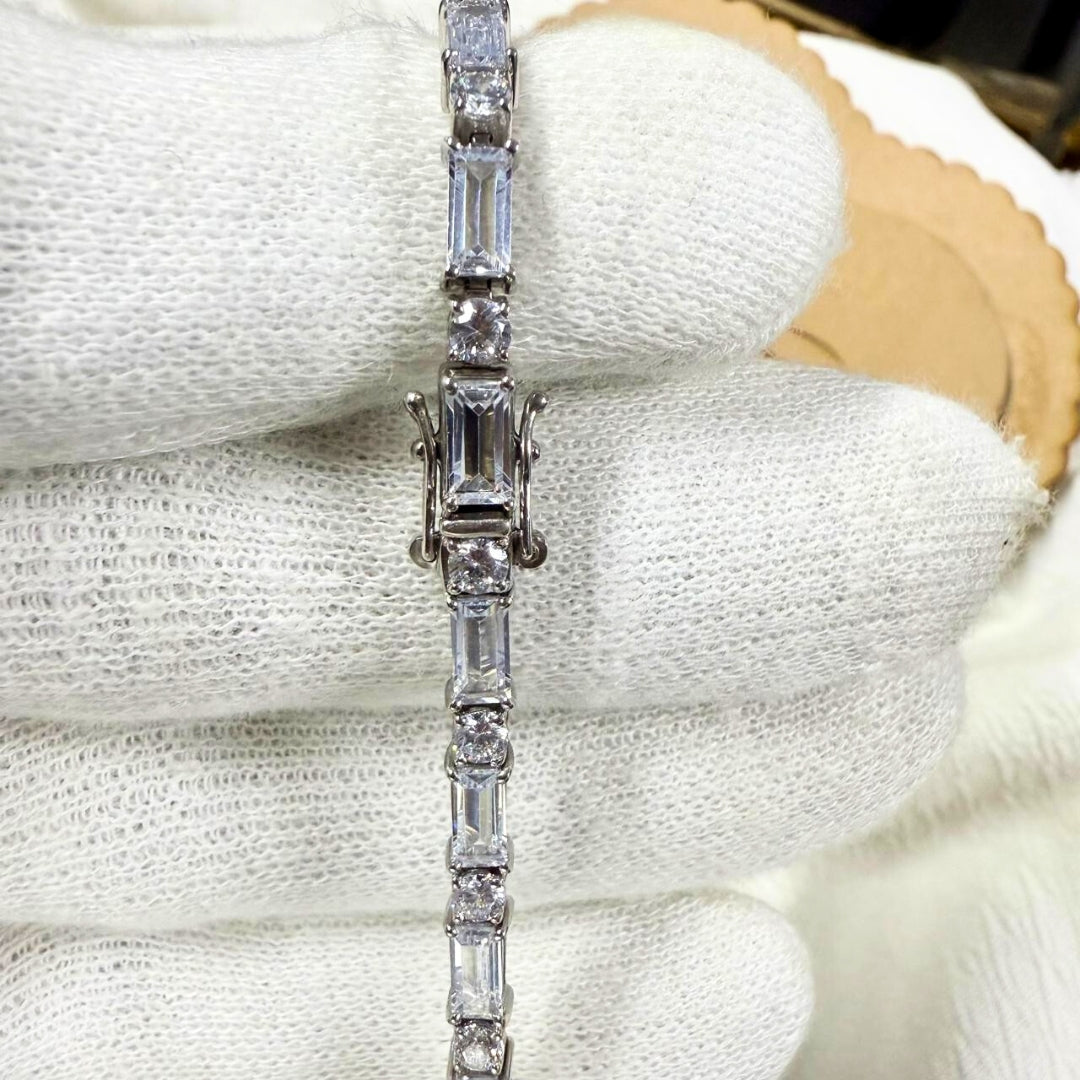 Alternating Baguette and Round Diamond Tennis Bracelet