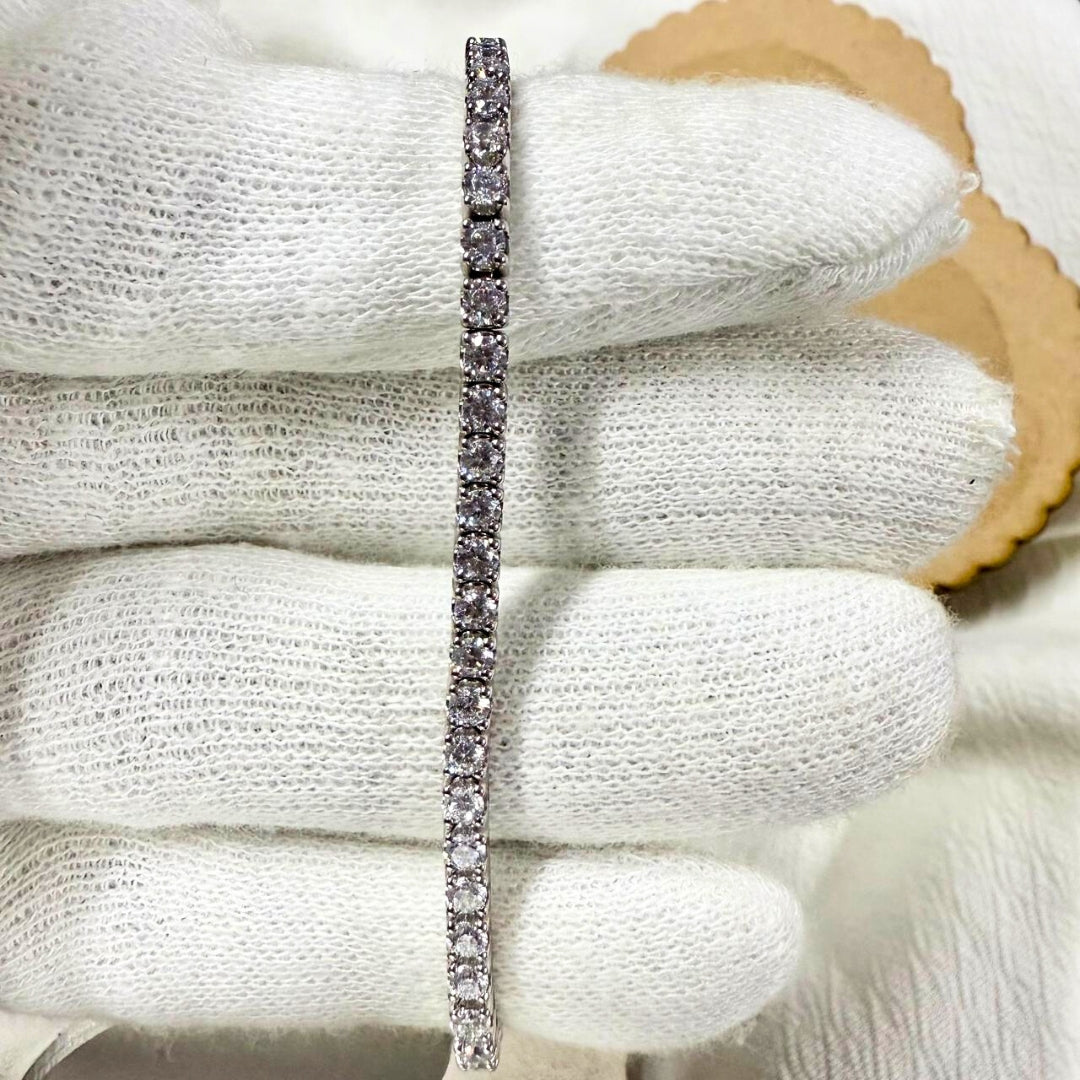 Lustrous 3.75 CT Round Diamond Tennis Bracelet