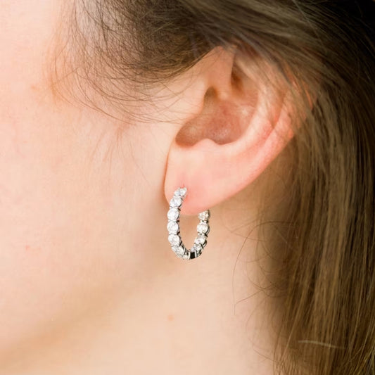 Gratifying Round Cut Diamond Hoop Earring