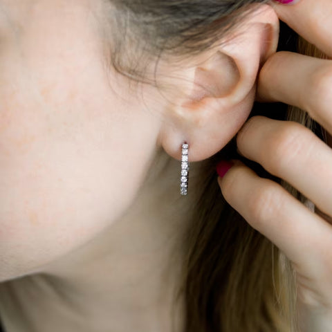 Stone Round Cut Diamond Hoop Earring