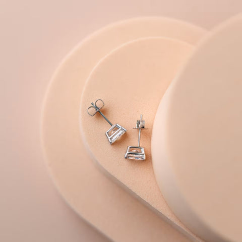 Dinky Radiant Cut Diamond Stud Earring