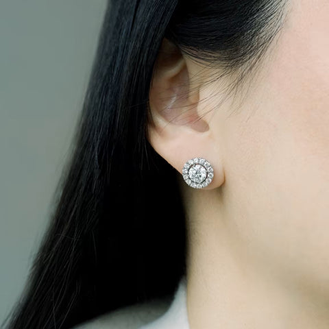 Statley Round Cut Diamond Fashion Earring