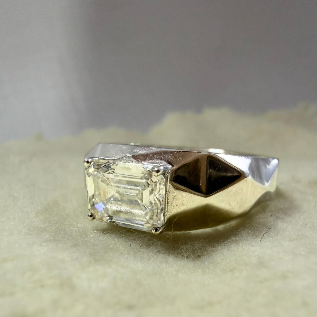 Men’s Silver Ring with Emerald Cut Diamond Brilliance
