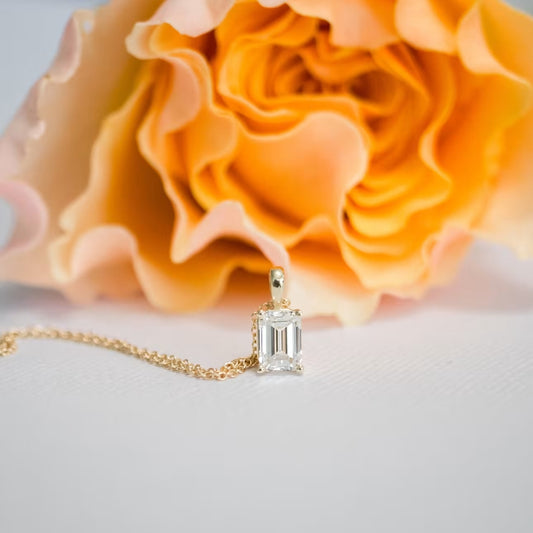 Exuberant Emerald Cut Diamond Necklace