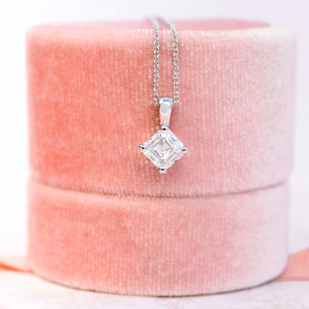 Blooming Asscher Cut Diamond Necklace