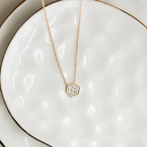 Suitable Round Cut Diamond Necklace