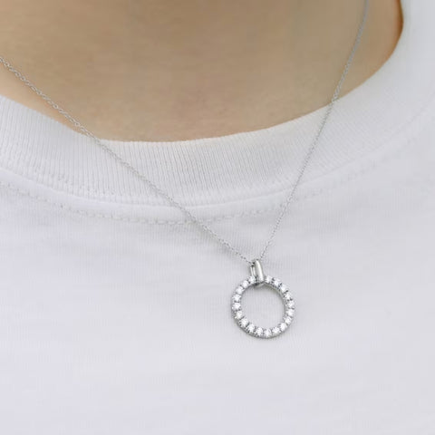 Fantastically Round Cut Diamond Necklace