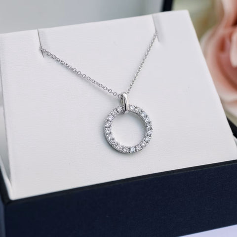 Fantastically Round Cut Diamond Necklace