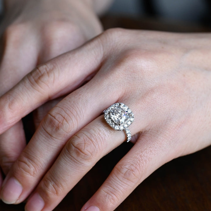 Impressive Cushion Cut Diamond Engagement Ring