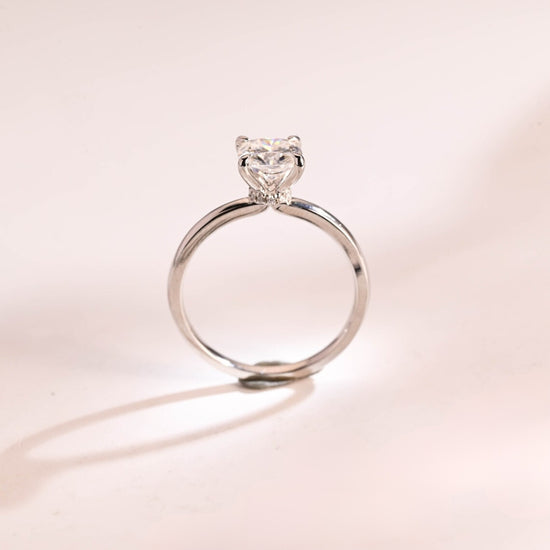 Radicincy Round Cut Diamond Handmade Ring