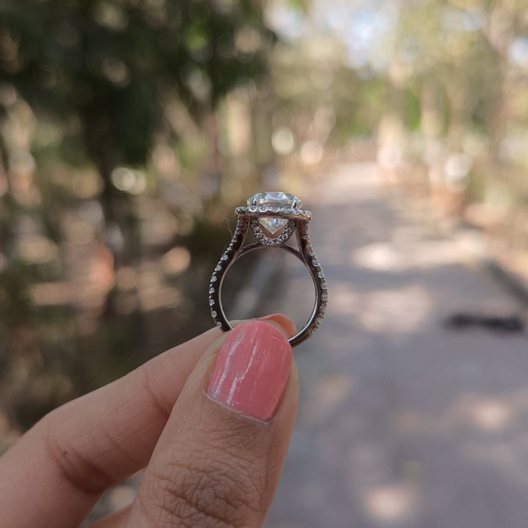 Dewdrop Oval Cut Diamond Handmade Ring