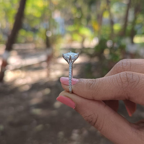 Arrow Princess Cut Diamond Anniversary Ring