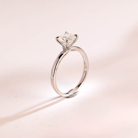 Radicincy Round Cut Diamond Handmade Ring