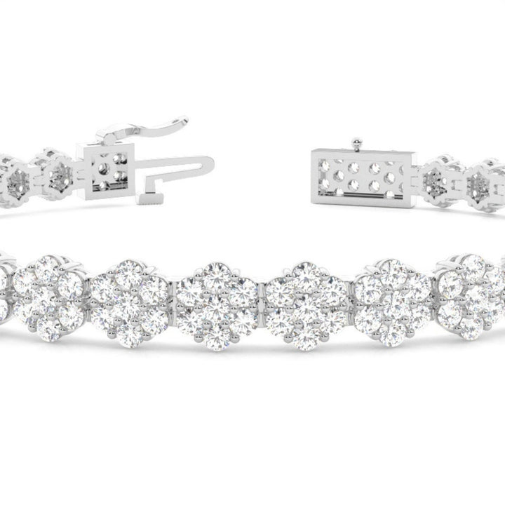 Round Cut Lab Grown Diamond 9.10 CT Bracelet – A Modern Classic