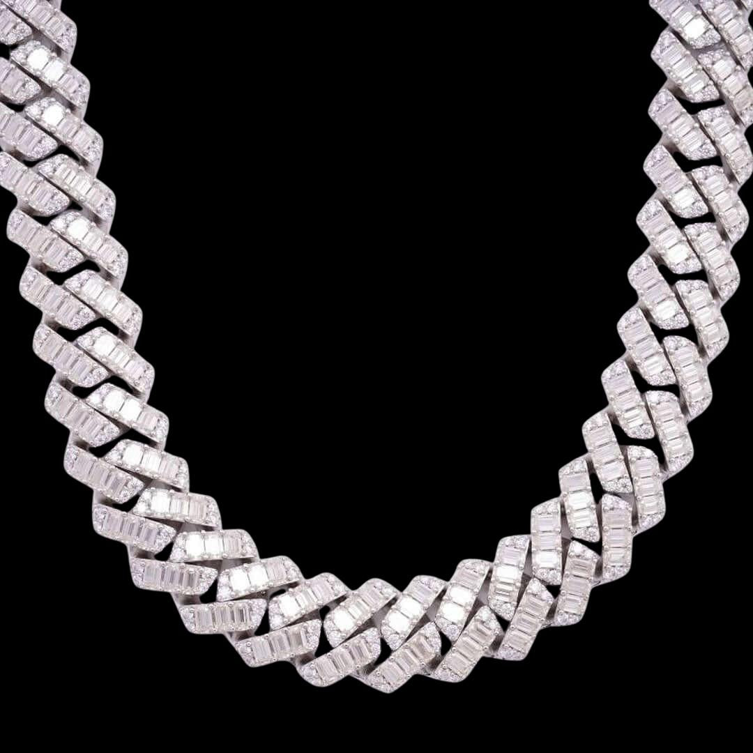 Round Moissanite Cuban Link Chain Radiant Weave in 14K White Gold Close Up Front View