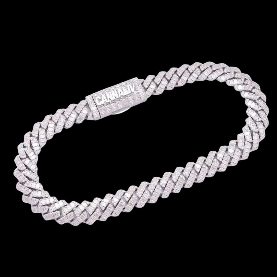 Round Moissanite Cuban Link Chain Radiant Weave in 14K White Gold Close Up Neck View 